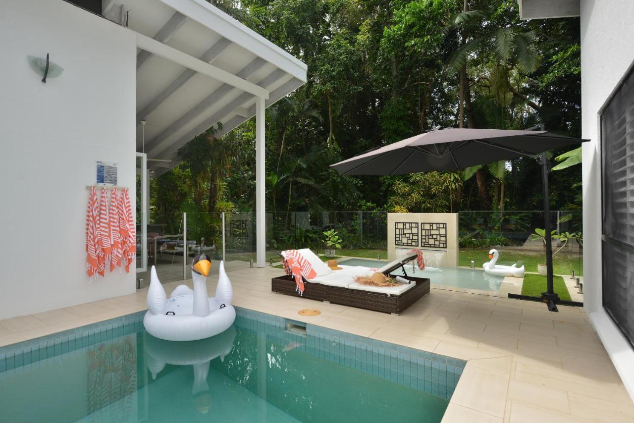 Pavilions In The Palms Heated Pool Short Path To Beach Five Bedrooms Sleeps 14 Port Douglas Exterior photo