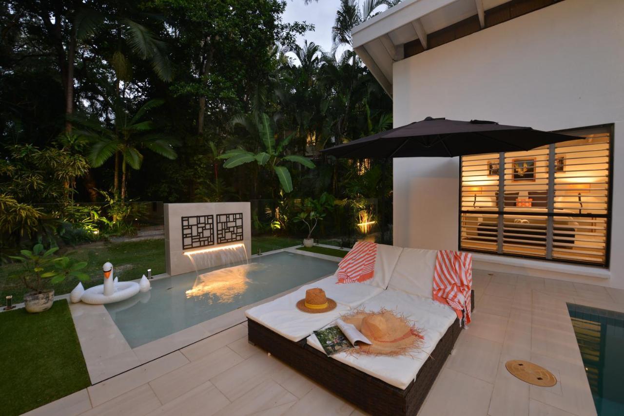 Pavilions In The Palms Heated Pool Short Path To Beach Five Bedrooms Sleeps 14 Port Douglas Exterior photo