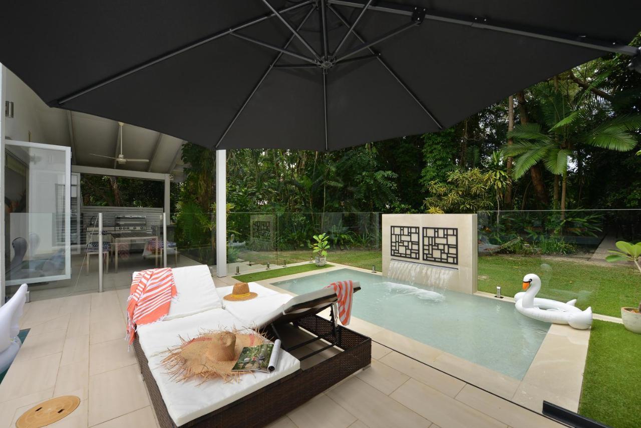 Pavilions In The Palms Heated Pool Short Path To Beach Five Bedrooms Sleeps 14 Port Douglas Exterior photo