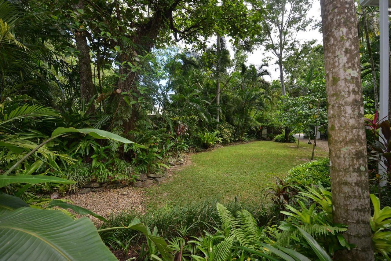 Pavilions In The Palms Heated Pool Short Path To Beach Five Bedrooms Sleeps 14 Port Douglas Exterior photo